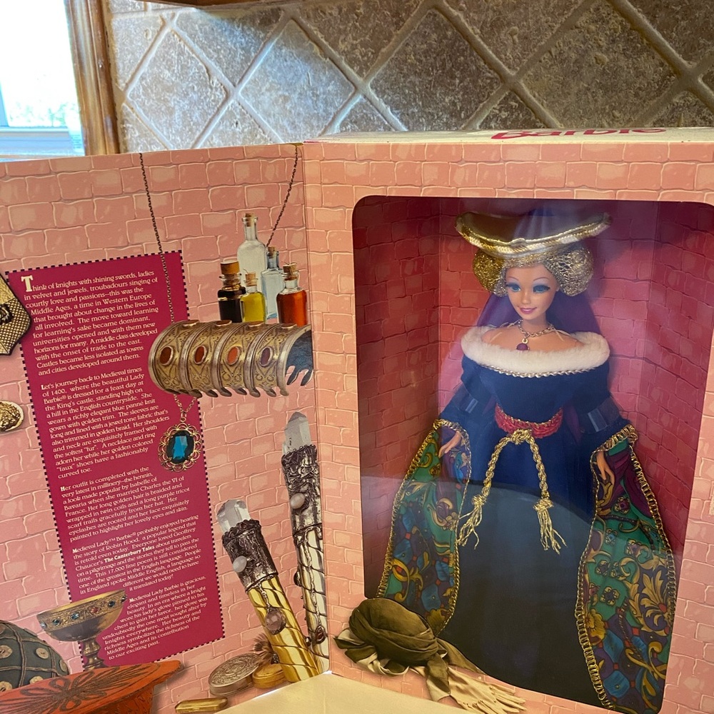 Barbie The Medieval Lady The Great Eras Collection